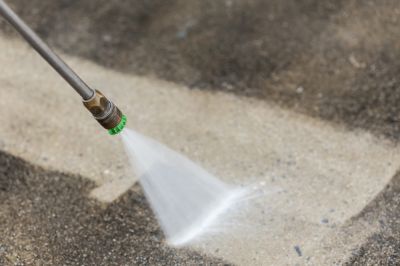 Power Wash Sidewalks and Driveways!